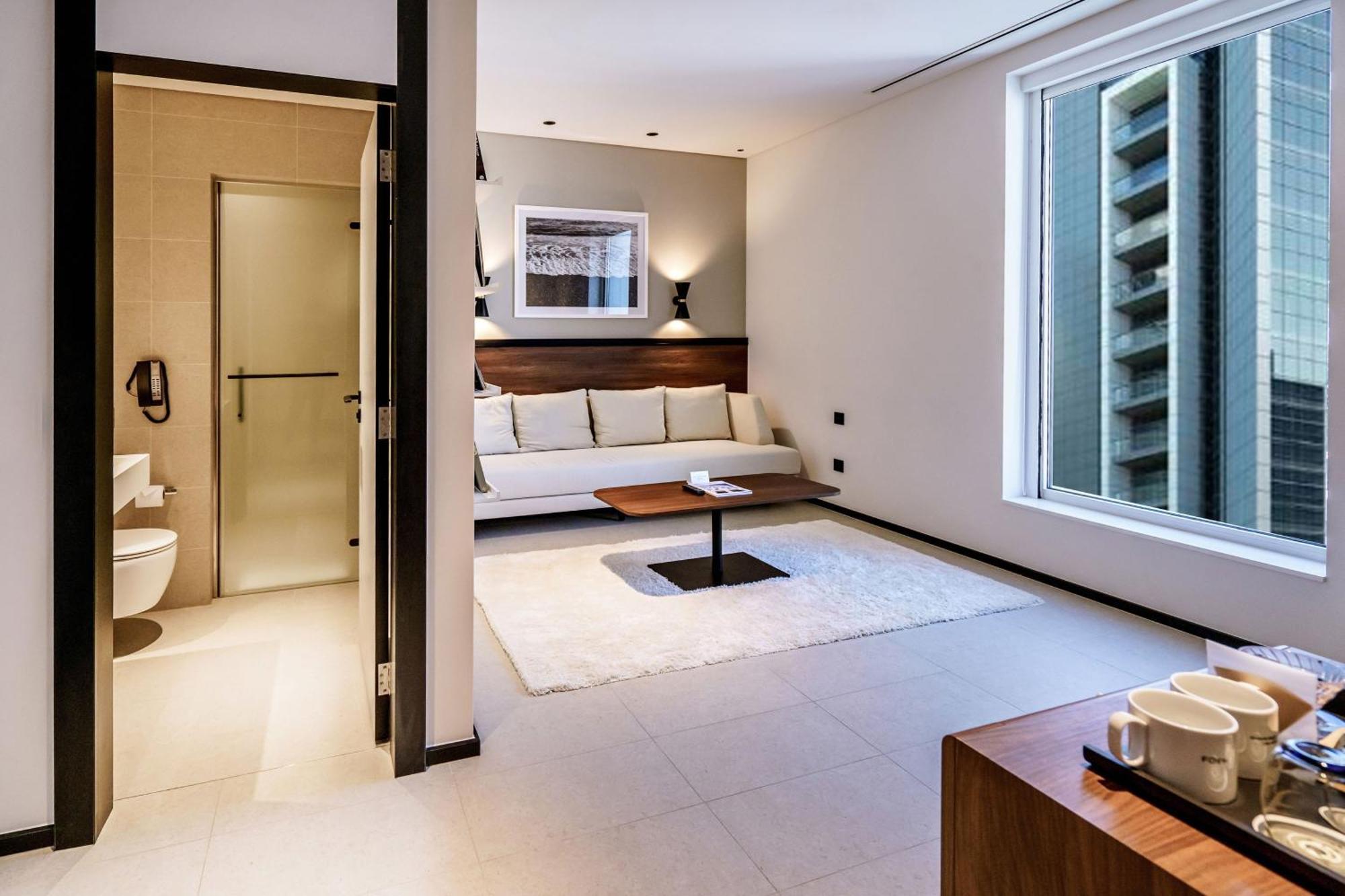 Form Al Jaddaf, Dubai, A Member Of Design होटल 4*